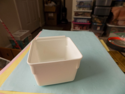 Rubbermaid small 3 inch square x 2 tall plastic container # 3