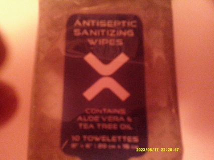 antiseptic wipes