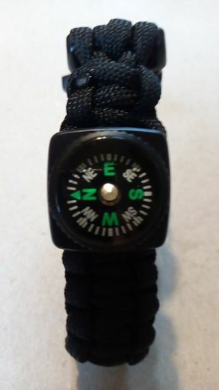 PARACORD COMPASS BRACELET... REALLY DURABLE... NEVER WORN