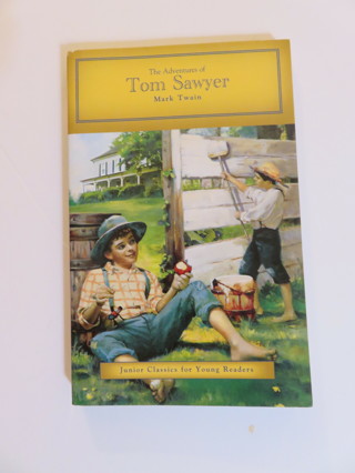 Jr. Classics Tom Sawyer by Mark Twain