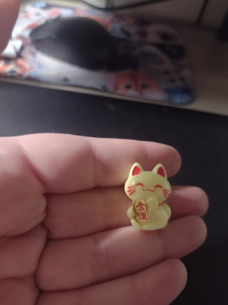 Tiny Cat Figure 4