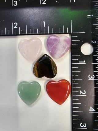 5 pc crystal heart healing stones