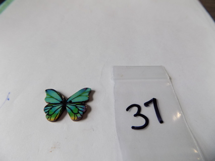 Wood butterfly button # 37 black, green