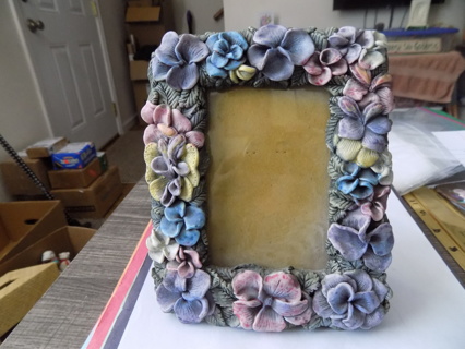 5 1/2 x 7 resin pastel colors 3D pansy border photo frame easel backed