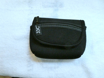 New Never Used JJC Compact Camera Case with Travel Pouch Sleeve. (See Description)