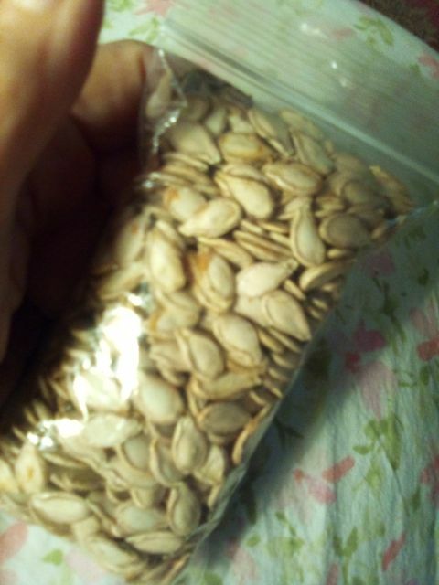 Free: 10 Seminole Pumpkin seeds