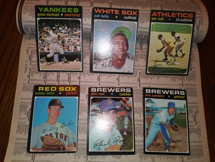 Six 1971 Topps Cards