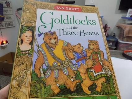 Goldilocks & the 3 Bears by Jan Bratl