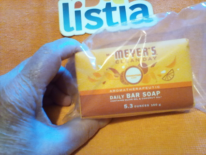 * Meyers 'Clementine' Soap 5.3 oz *