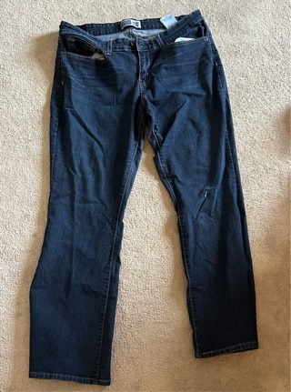 Levi Strauss signature bootcut jeans/ size 16s