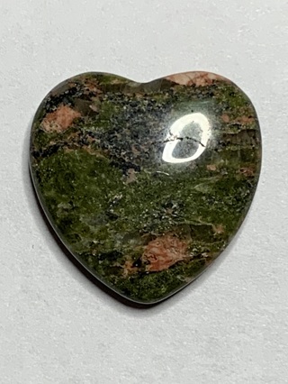 HEALING STONE~#14~HEART-SHAPED~FREE SHIPPING!