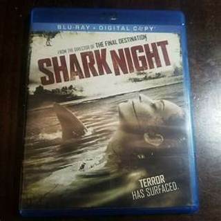 Shark Night: Blue Ray