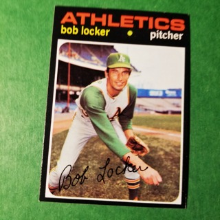 1971 Topps Vintage Baseball Card # 356 - BOB LOCKER - A'S - NRMT/MT