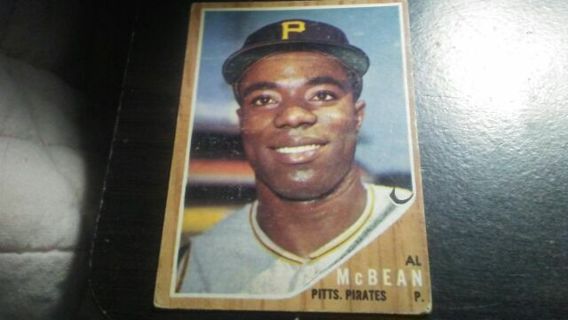1961/1962 TOPPS AL MCBEAN PITTSBURGH PIRATES BASEBALL CARD# 424 HAS CONDITION ISSUES