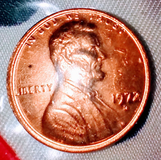 COIN PENNY UNCIRCULATED 1972 D IN ORIGINAL SEALED MINT PACKAGE STEAL IT YOU NAME THE PRICE WOW!