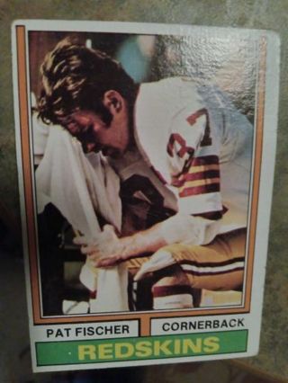 1974 TOPPS PAT FISCHER WASHINGTON REDSKINS FOOTBALL CARD# 445