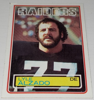 ♨️♨️ 1983 Topps Lyle Alzado Football card # 295 Los Angeles Raiders♨️♨️