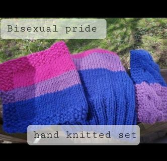 Bisexual pride hand knitted set