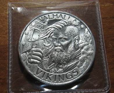 ★★ VIKING WARROR ROUND BU ★★  **1 OZ .999 FINE SILVER**