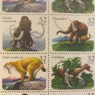 10 NEW 32CENT PREHISTORIC ANIMALS STAMPS=USA