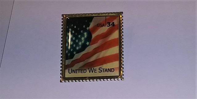 2002 Scott #3550 - 34¢ - FLAG - UNITED WE STAND - Coil Single Stamp Lapel Pin/ Brooch 