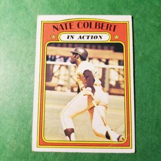 1972 - TOPPS BASEBALL CARD HI NO. 572 - NATE COLBERT IN ACTION - PADRES