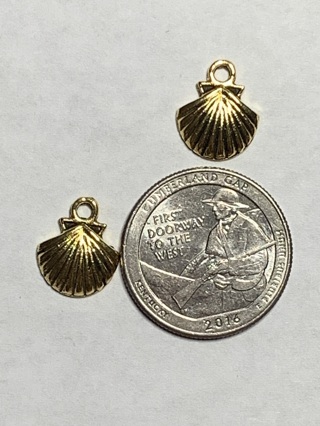 ANTIQUE GOLD CHARMS~#90~SET OF 2~FREE SHIPPING!