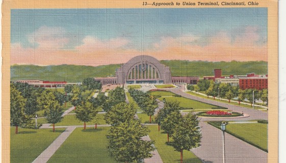 Vintage Used Postcard: (c): 1944 Union Terminal, Cincinnati, OH