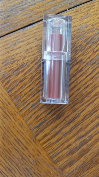 NIP COVERGIRL LIPSTICK NEW CLEAN LIP COLOR 330 MAPLE GLAZE