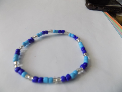 Bracelet E beads dark blue, light blue, clear