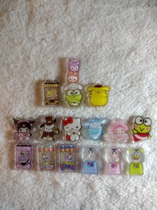 ✨✨✨15 BRAND NEW ASSORTED MINI "SANRIO FRIENDS" ACRYLIC RESINS ✨✨✨(DOUBLE SIDED)