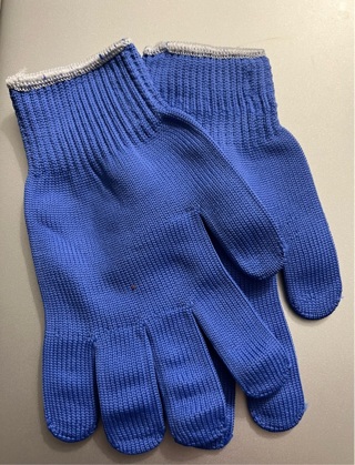 Brand New: Set of Soft, Blue, Ladies, Large Size Gloves 