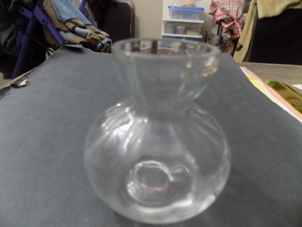 3 inch clear glass bud vase short, fat, round ribbed