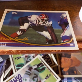 1994 topps gold bruce smith football card 