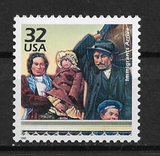 1998 Sc3182i Celebrate the Century: 1900's Immigrants Arrive MNH