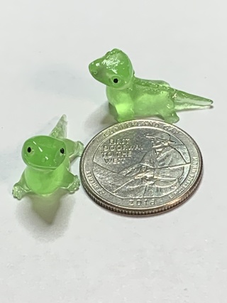 LIZARDS~#3~GREEN~MINIS~SET OF 2 LIZARDS~GLOW IN THE DARK~FREE SHIPPING!