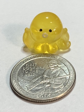 OCTOPUS~#11~YELLOW~MINI~1 OCTOPUS ONLY~GLOW IN THE DARK~FREE SHIPPING!