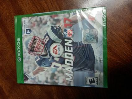 XBOX ONE MADDEN '17 NFL GAME ROB GRONKIWSKI COVER SEALED