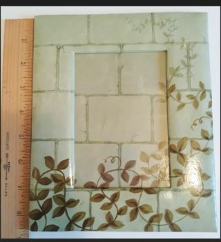 Picture Frame - Vines on Bricks