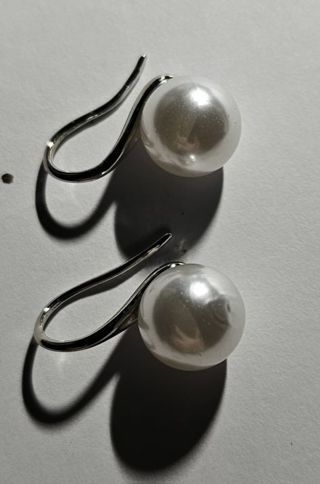Pearl Pierced Earrings