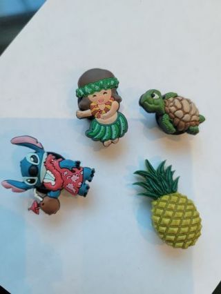 Bid to Win - Lot of 4 Jibbitz for Crocs - Hawaii theme - Bid To Win!
