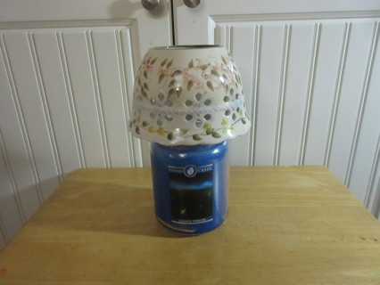 Goose Creek Candle Large Jar Summer Fireflies 24 oz with Lamp Shade