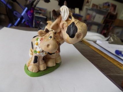 Vintage Russ Berrie & Co Lil Loveable mama cow and her calf