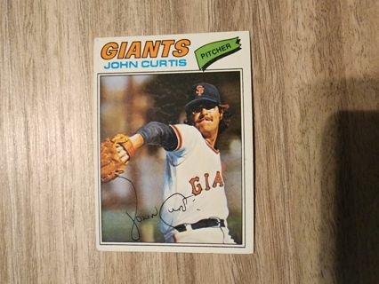 77 Topps John Curtis #324