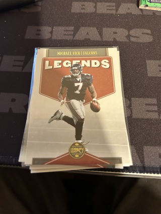 2022 panini legacy  legends  michael vick