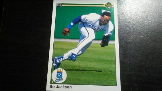 1990 UPPER DECK BO JACKSON KANSAS CITY ROYALS BASEBALL CARD# 105