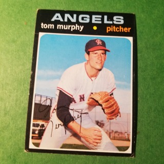 1971 Topps Vintage Baseball Card # 401 - TOM MURPHY - ANGELS - EXMT/NRMT 