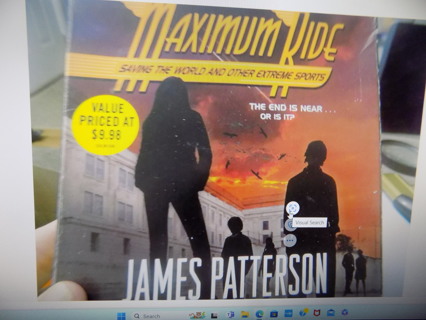 Audio Book James Patterson's Maximum Ride in like new condition