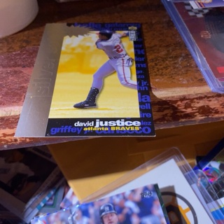 1995 upper deck coll choice you crash the game silver set David justice baseball card 