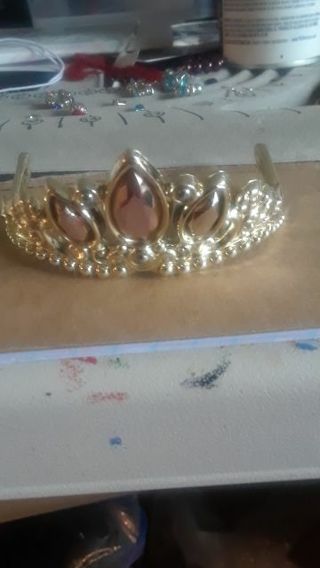 PRINCESS CROWN'S